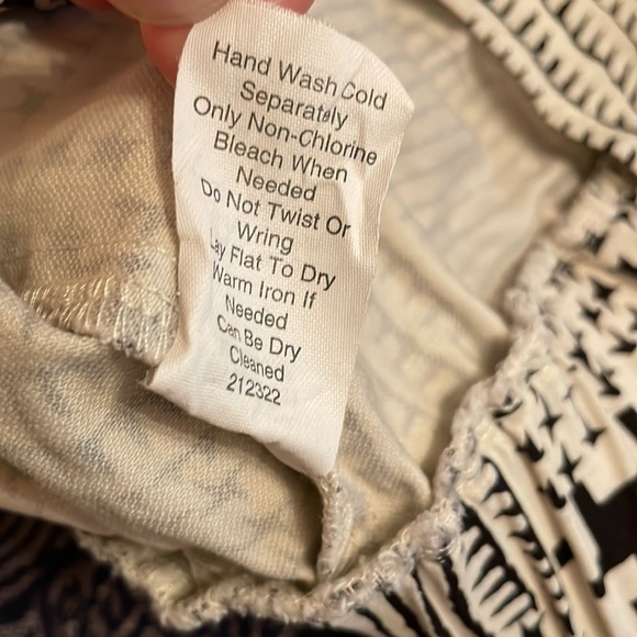 Short sleeve Cropped jacket - Picture 8 of 11